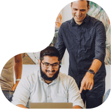 Personas estudiando en tribekya